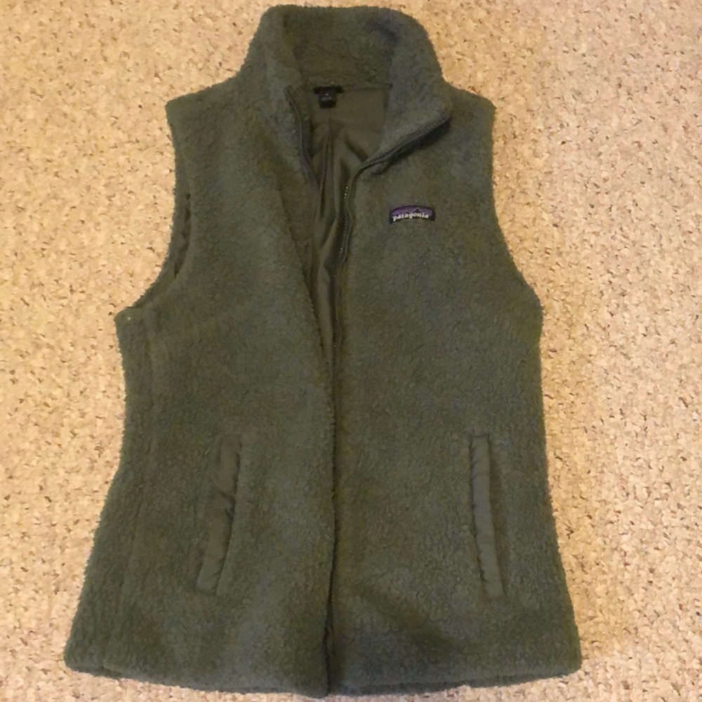 Green fuzzy Patagonia Vest